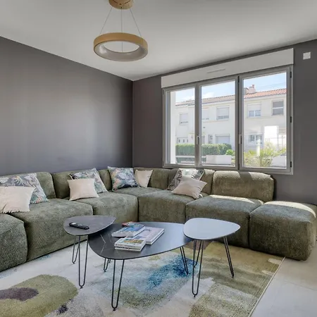 Maison Des Marais 5 Etoiles La Chaume Piscine