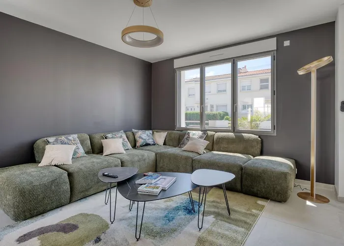 Maison Des Marais 5 Etoiles La Chaume Piscine